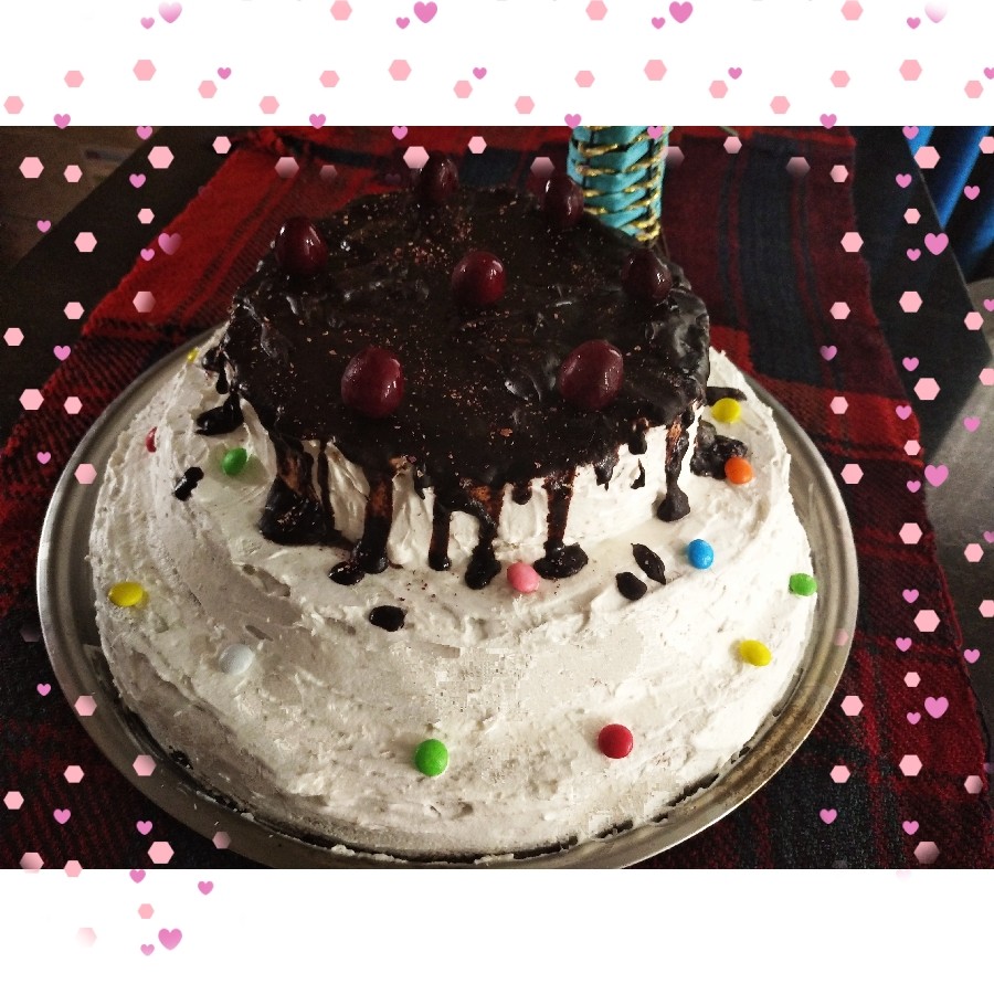 کیک تولد نه سالگی خواهرم...
خودم درست کردم?