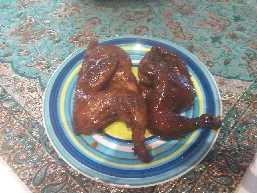 عکس خوراک مرغ با رب انار