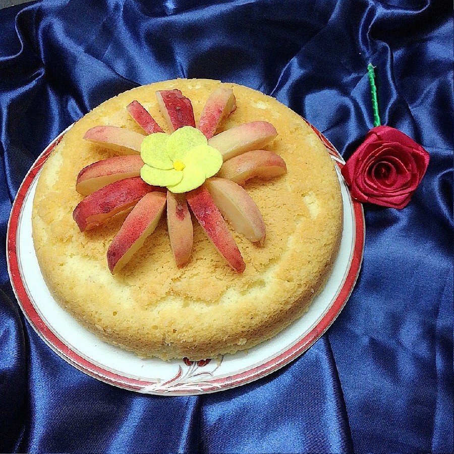 عکس کیک قابلمه ای هل و گلاب
