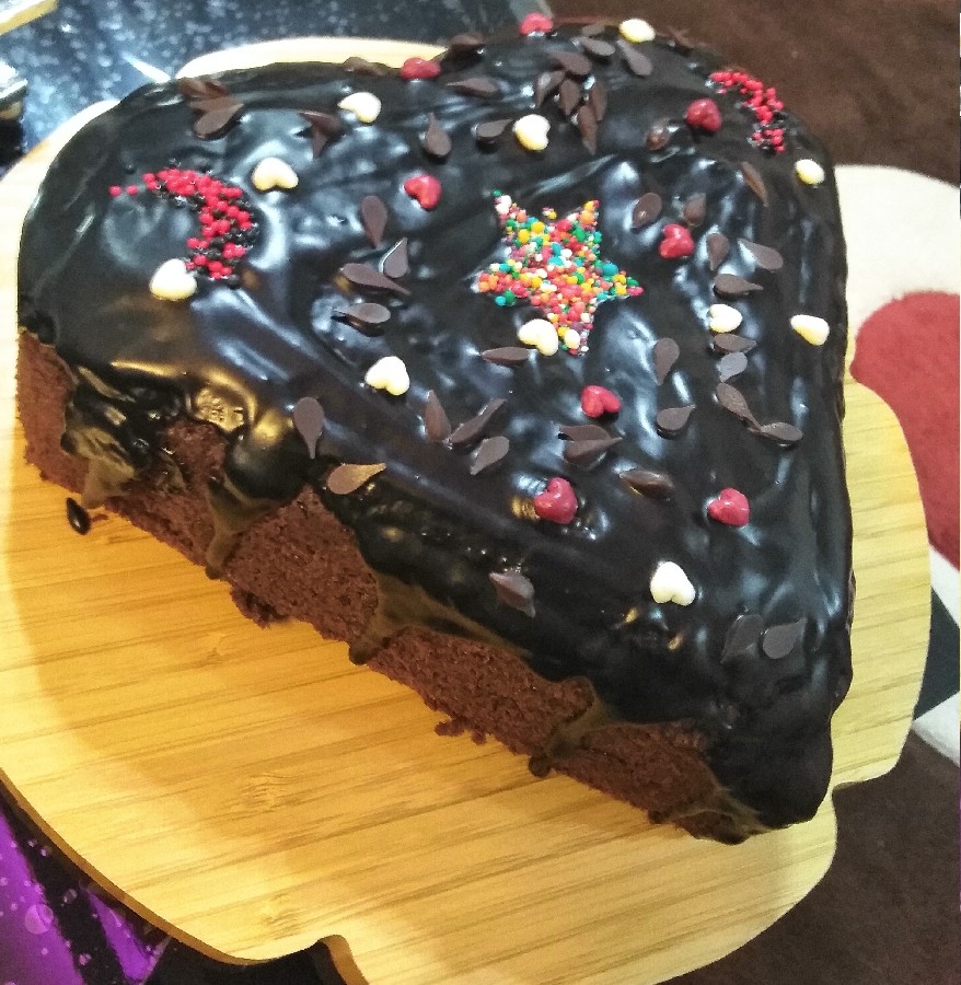 #کیک خوشمزه من با روکش گاناش#