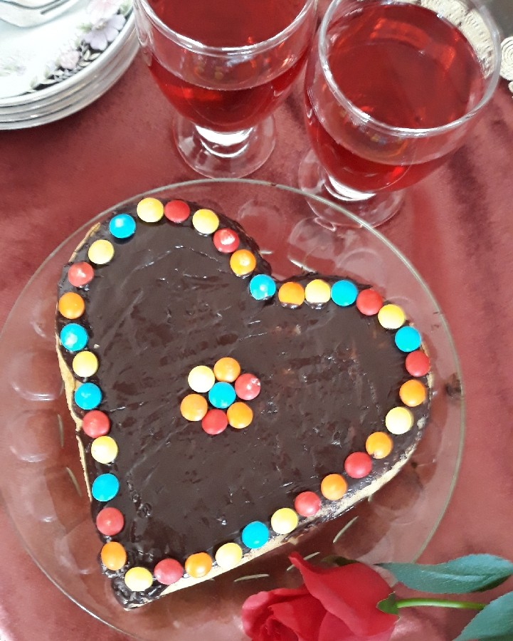 #کیک روز عشق
لطفا ورق بزنیدد