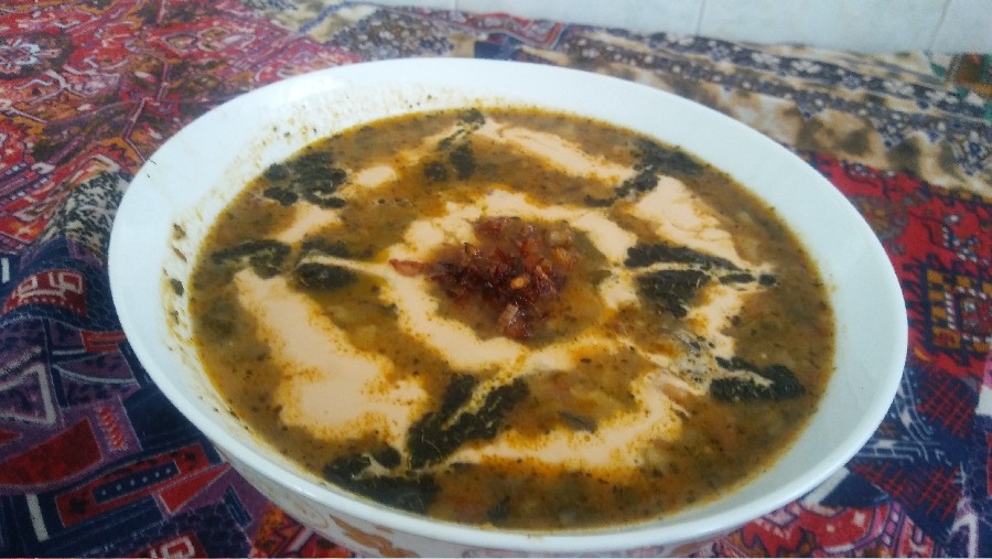 عکس آش رشته با کشک محلی