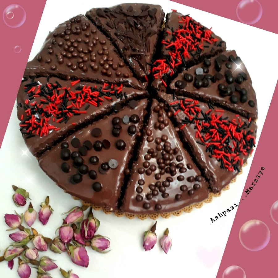 عکس کیک شکلاتی باروکش گاناش