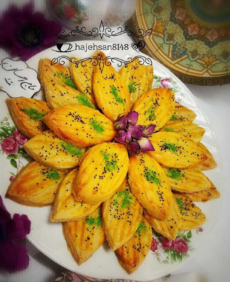عکس #شیرینی نان چای قزوین#دیزاین #عید 