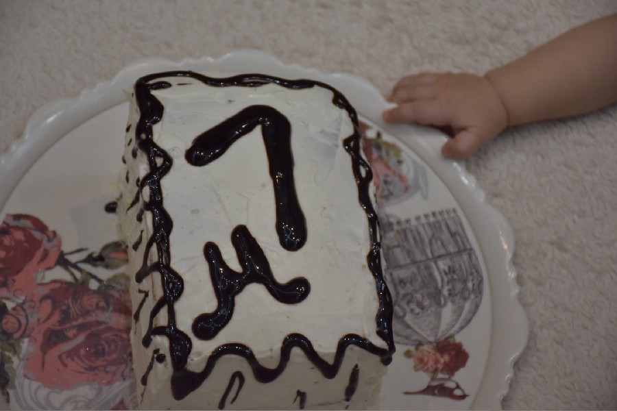کیک هفت ماهگی پسر گلی 