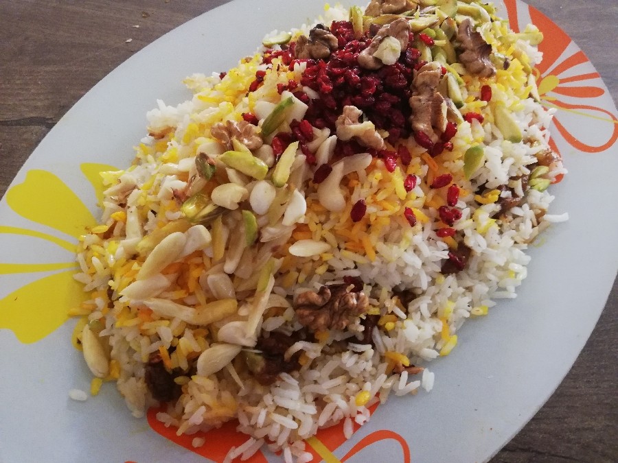 عکس قیمه نثار غذای سنتی استان قزوین 