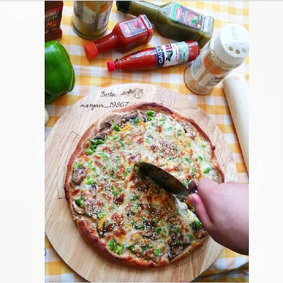 عکس پیتزا با خمیر جادویی... 