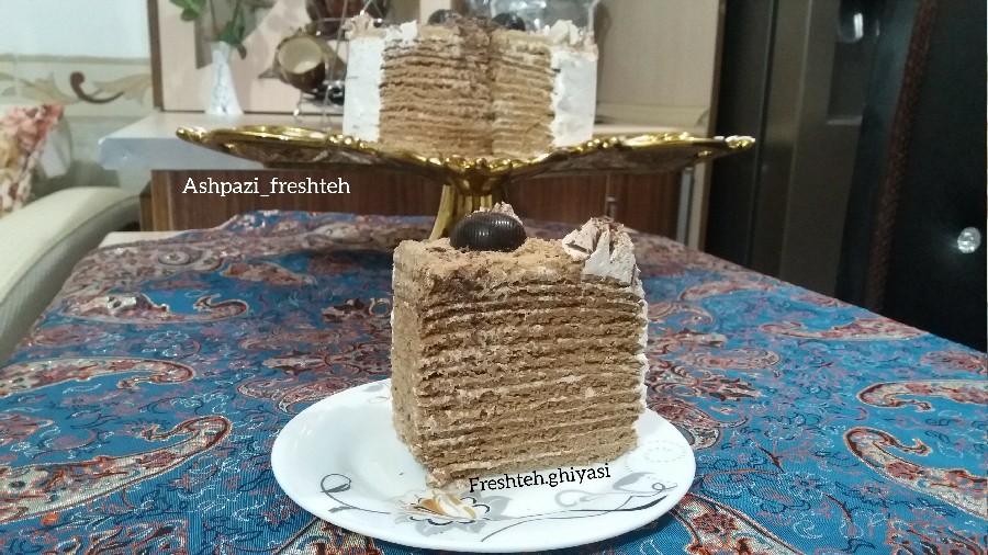 عکس کیک عسلی روسی
