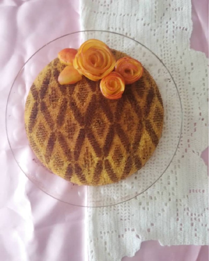 عکس کیک گلاب و زعفران(عید غدیر) 
