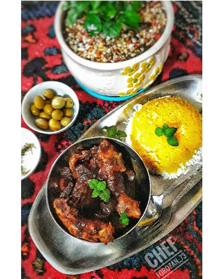 عکس خورشت آلو مسما با رب انار