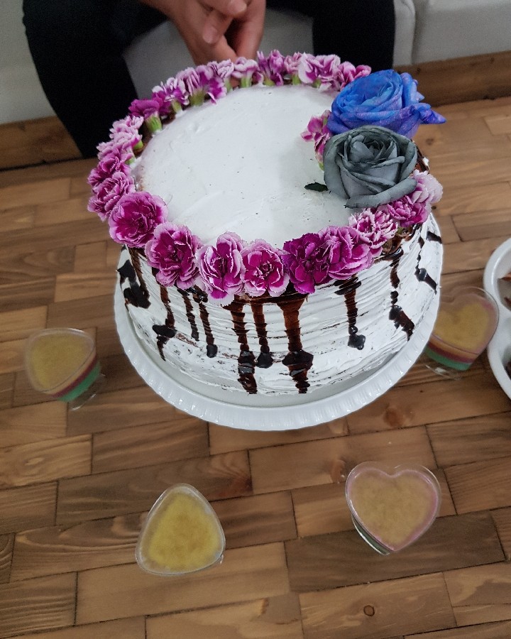 کیک به مناسبت تولد همسرم??