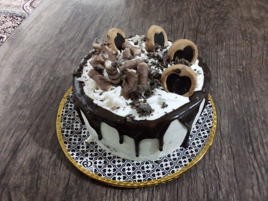 کیک اسفنجی تولد