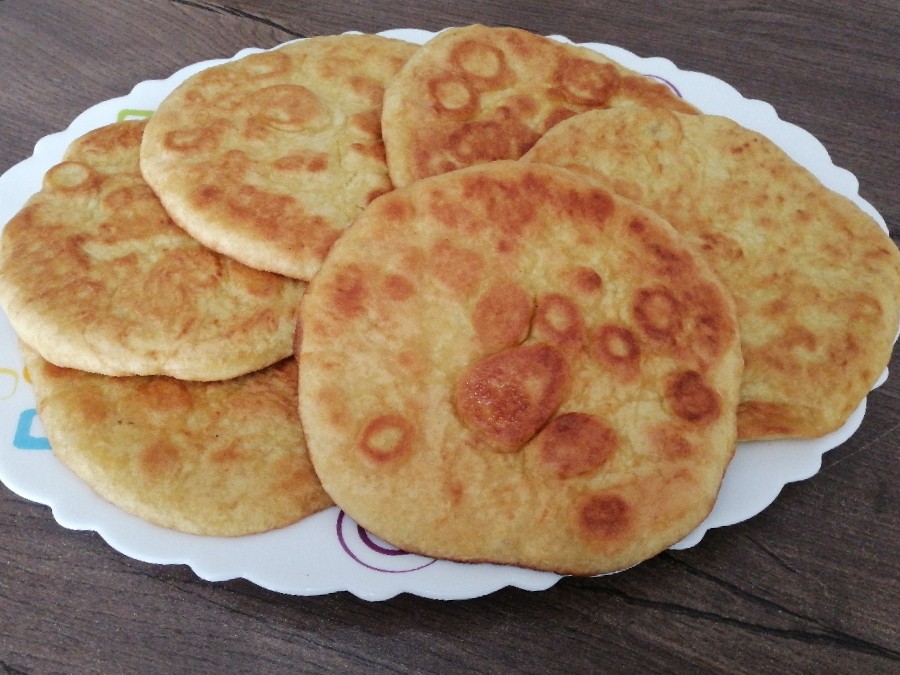 عکس نان اَگردک قزوین