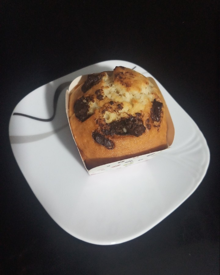 عکس مافین موزی با خرده شکلات