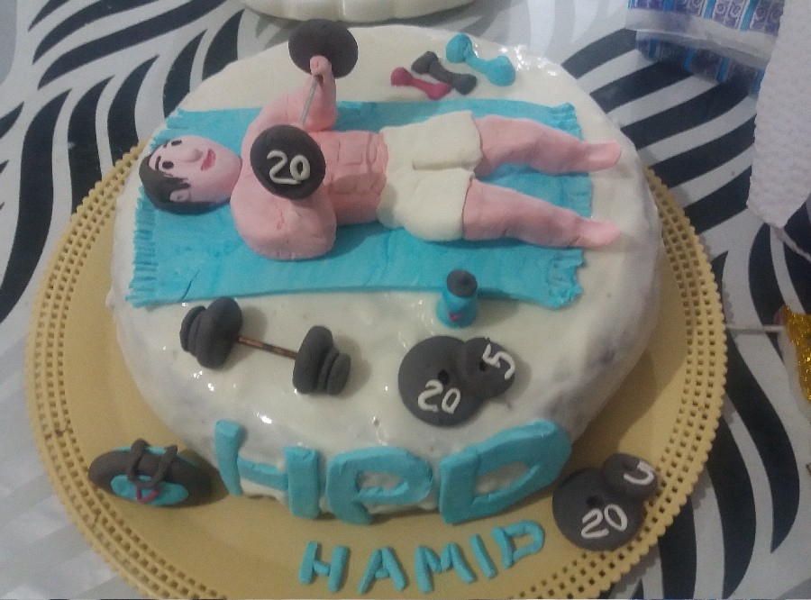 کیک تولد همسر عزیزم که خودم درست کردم?