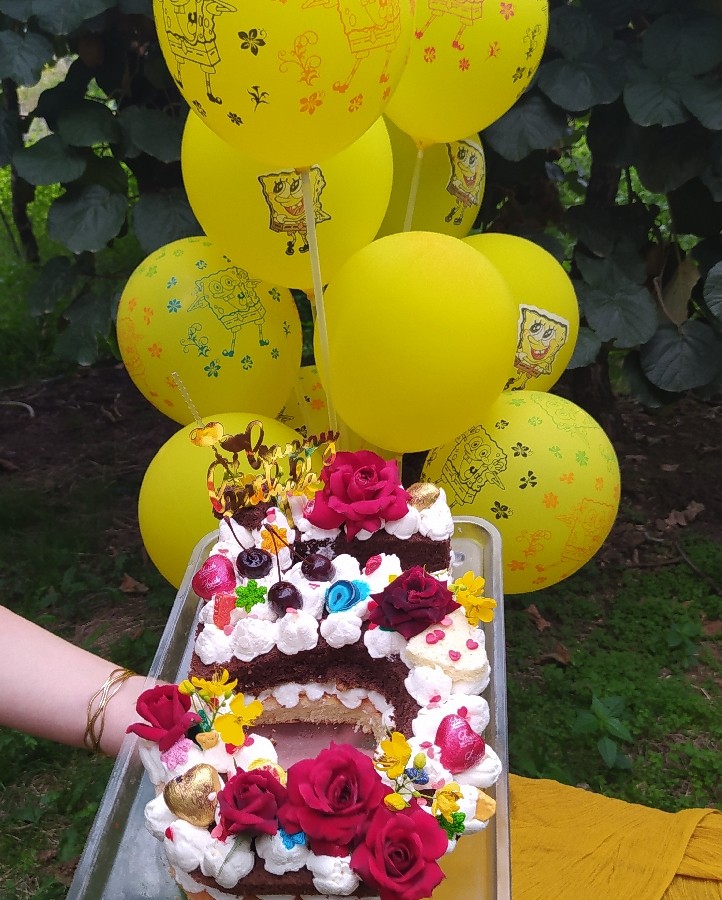 عکس کیک تولد خواهرزاده گلم