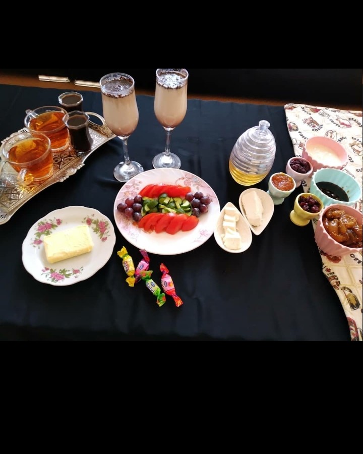 عکس قرار پاپیونی