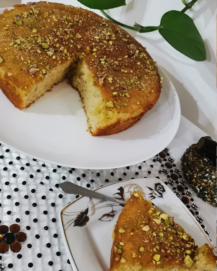 عکس کیک باقلوا پسته ای