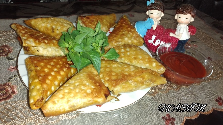 عکس سمبوسہ پیتزایے