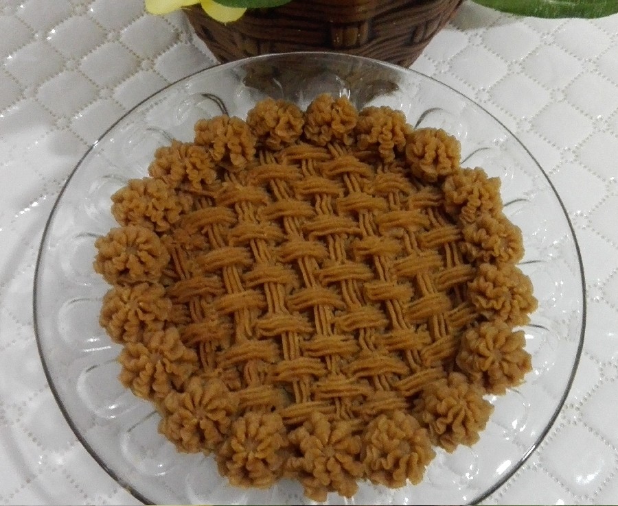 عکس حلوای آرد گندم