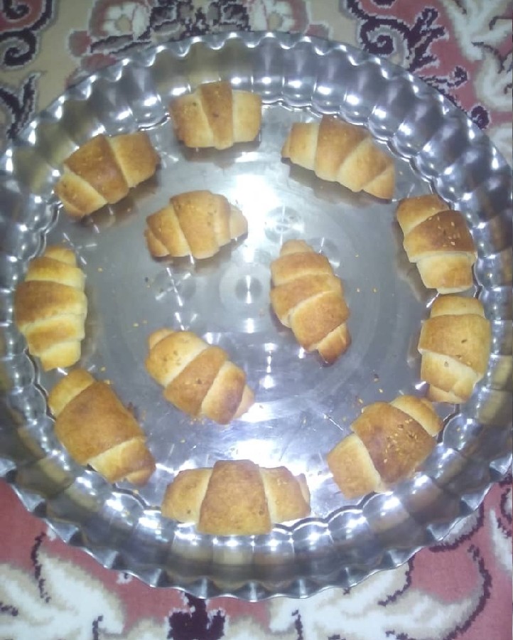 عکس شیرینی پیچ پیچ/کروسان❤