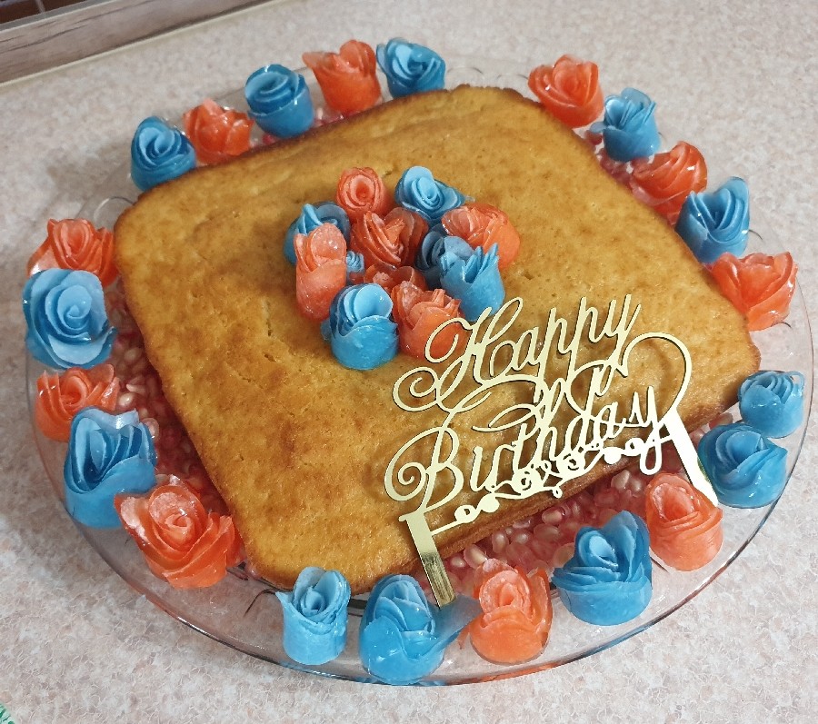 عکس کیک تولد به همراه ژله فرفره ای