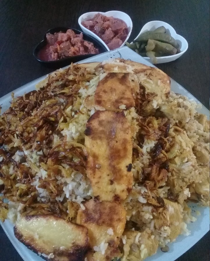 عکس پلو بلغور و برنج با مرغ