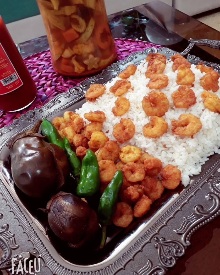 عکس میگو سوخای و پلو کته ای با برنج محلی ?