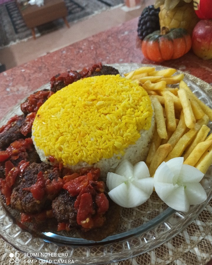 عکس شامی گوجه ای