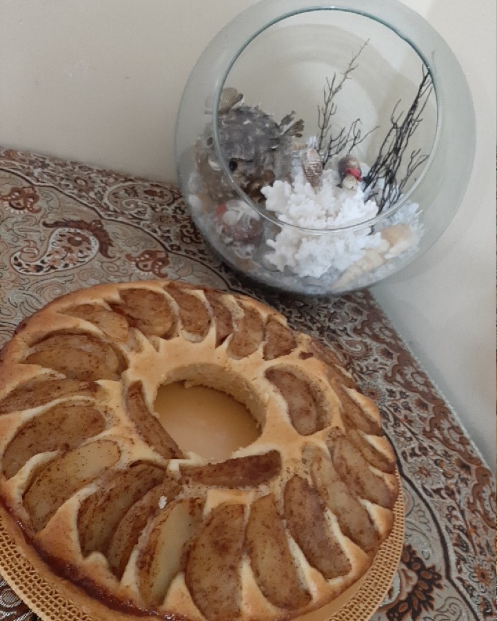 عکس کیک سیب و دارچین