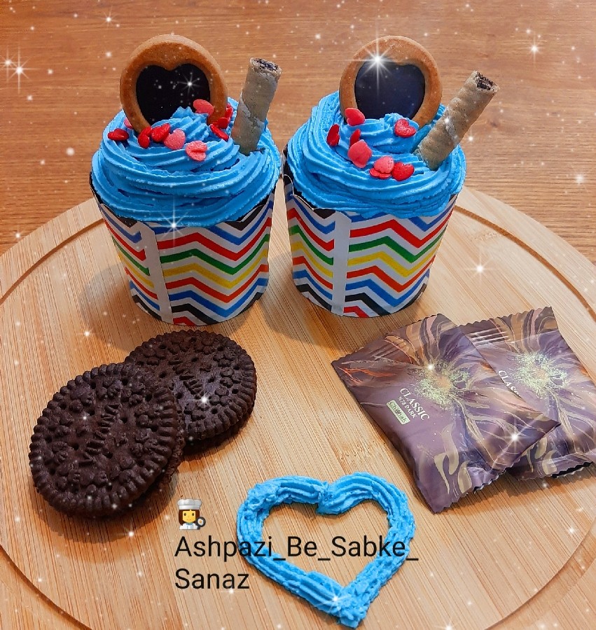 عکس کاپ کیک شکلاتی با طعم عشق