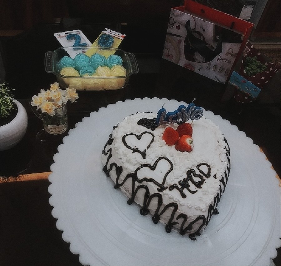 عکس کیک تولد آقاییم 