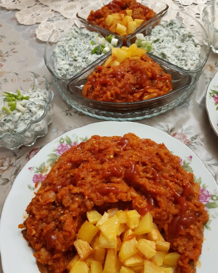 عکس میرزا قاسمی و برانی اسفناج