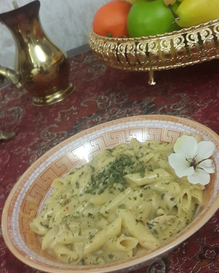 عکس پاستا چیکن آلفردو