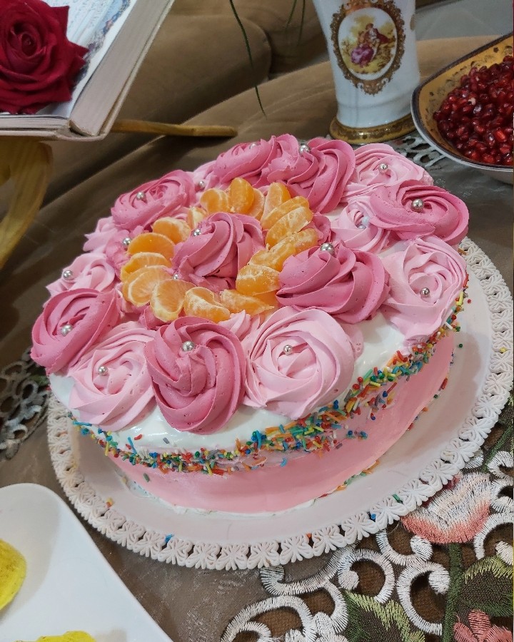عکس کیک جشن قرآن کلاس سوم دخترم