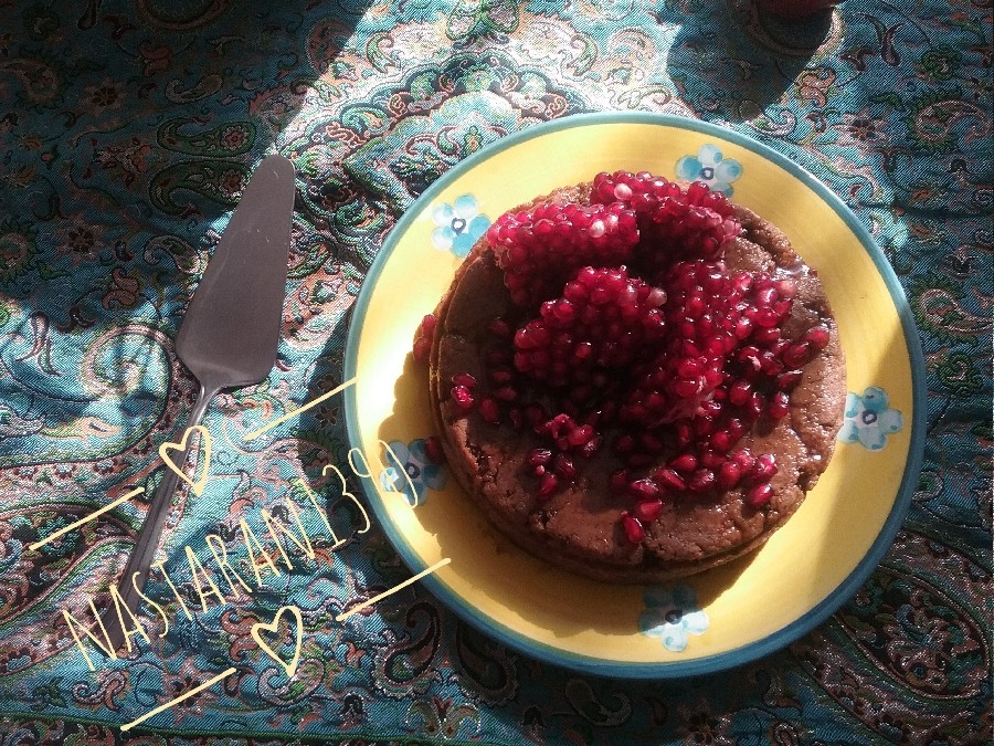 عکس کیک رژیمی آب هویج بدون فر و همزن