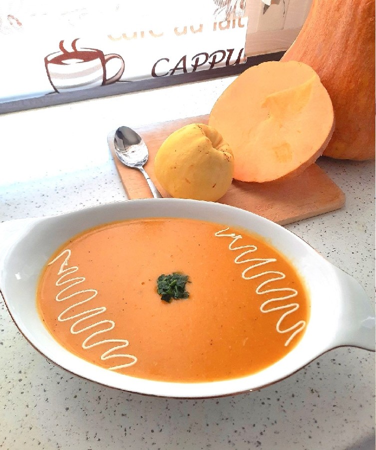 عکس سوپ کدو حلوایی