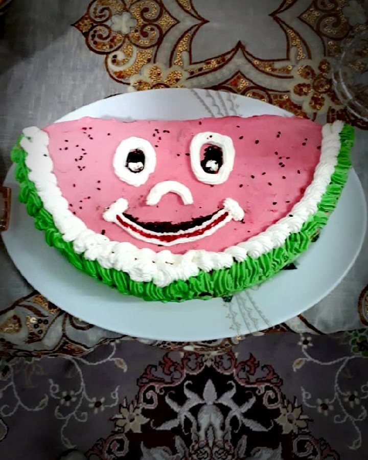 عکس کیک هندوانه یلدایی 