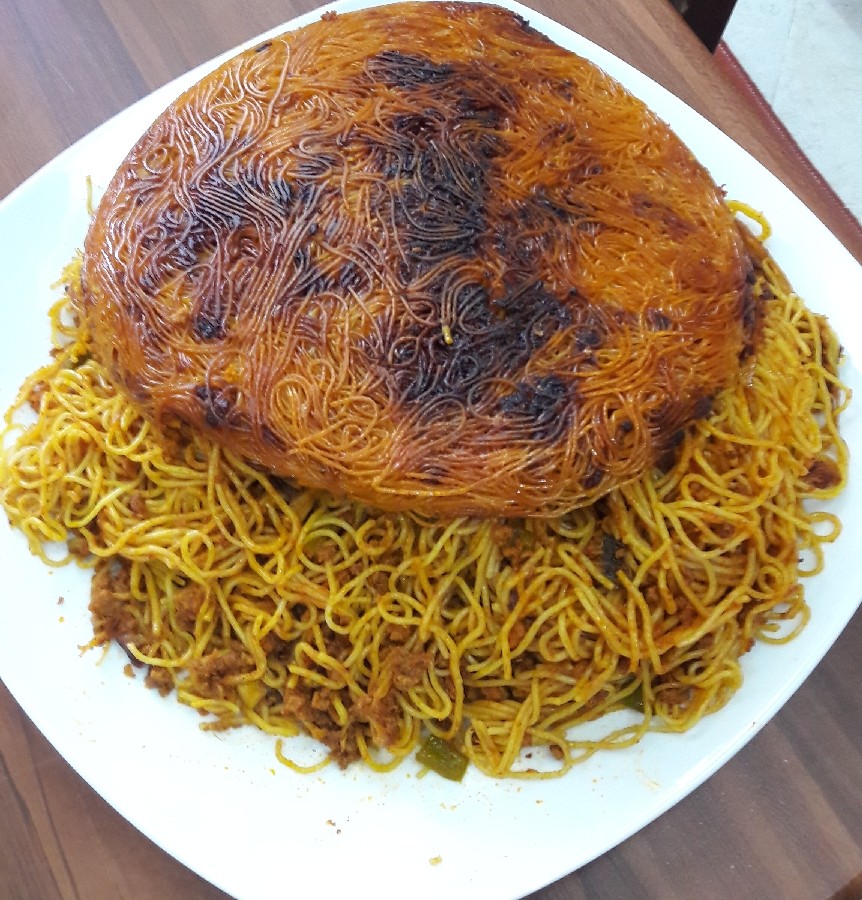 عکس ماکارونی و ته دیگش??