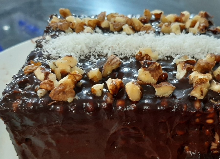 کیک یخچالی ساده با دستور پخت مامان پریا و رضا