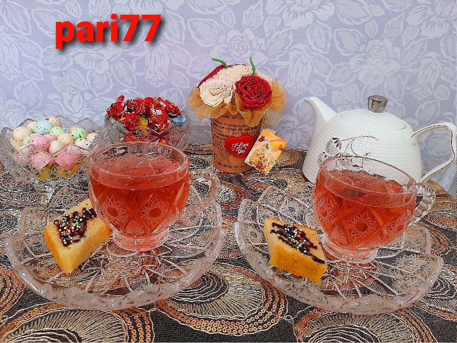 دمنوش گل گاوزبان و لیموعمانی