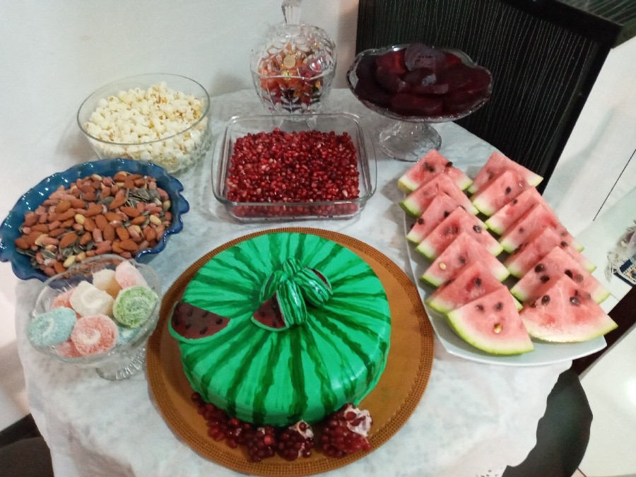 عکس میز یلدای ۱۳۹۹