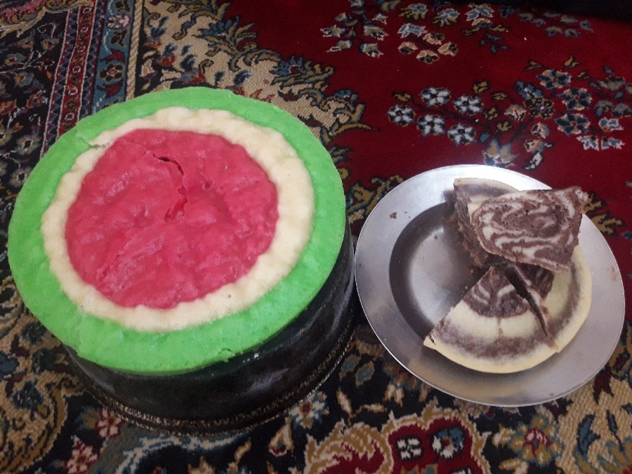 کیک هندوانه ای و کیک زبرا بدون فر برای یلدا 