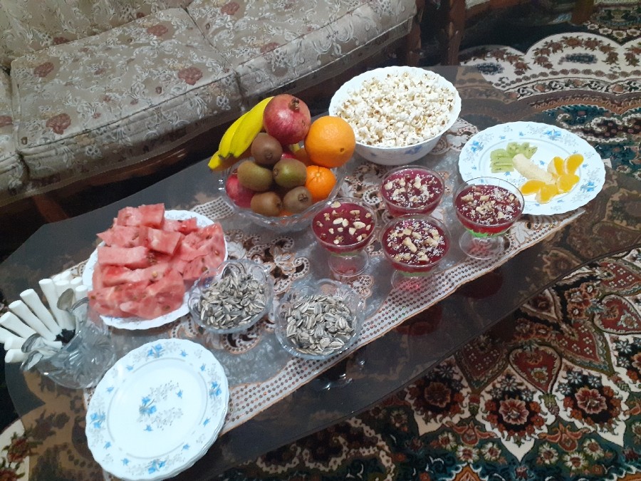 عکس میز شب یلدا