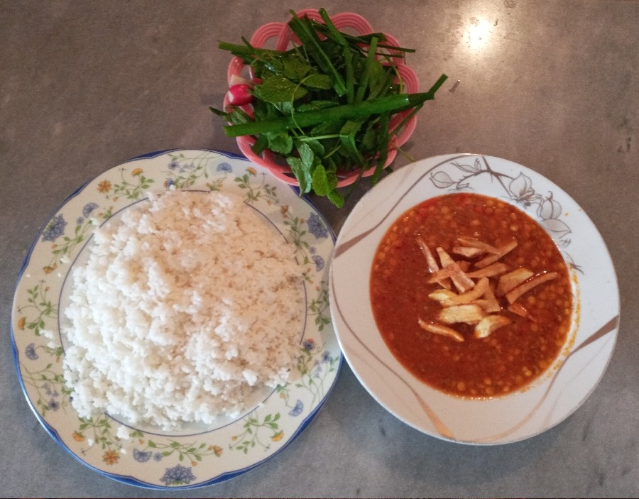عکس خورش قیمه با گوشت چرخ کرده