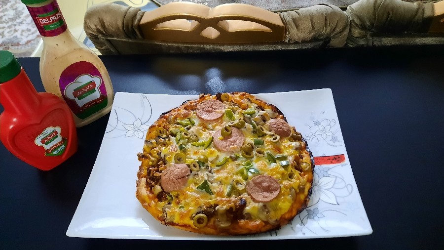 عکس پیتزا مخلوط با خمیر پیتزای ساده با دستور مریم عزیز
آش رشته.ماکارونی