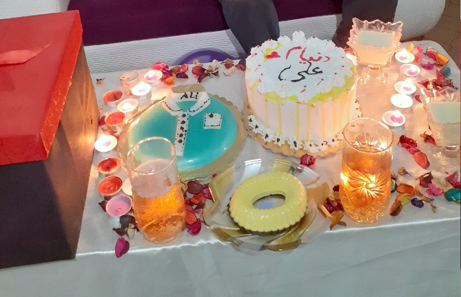 میز تولد همسرم
پاناکوتا وانیلی.ژله پیراهن.کیک