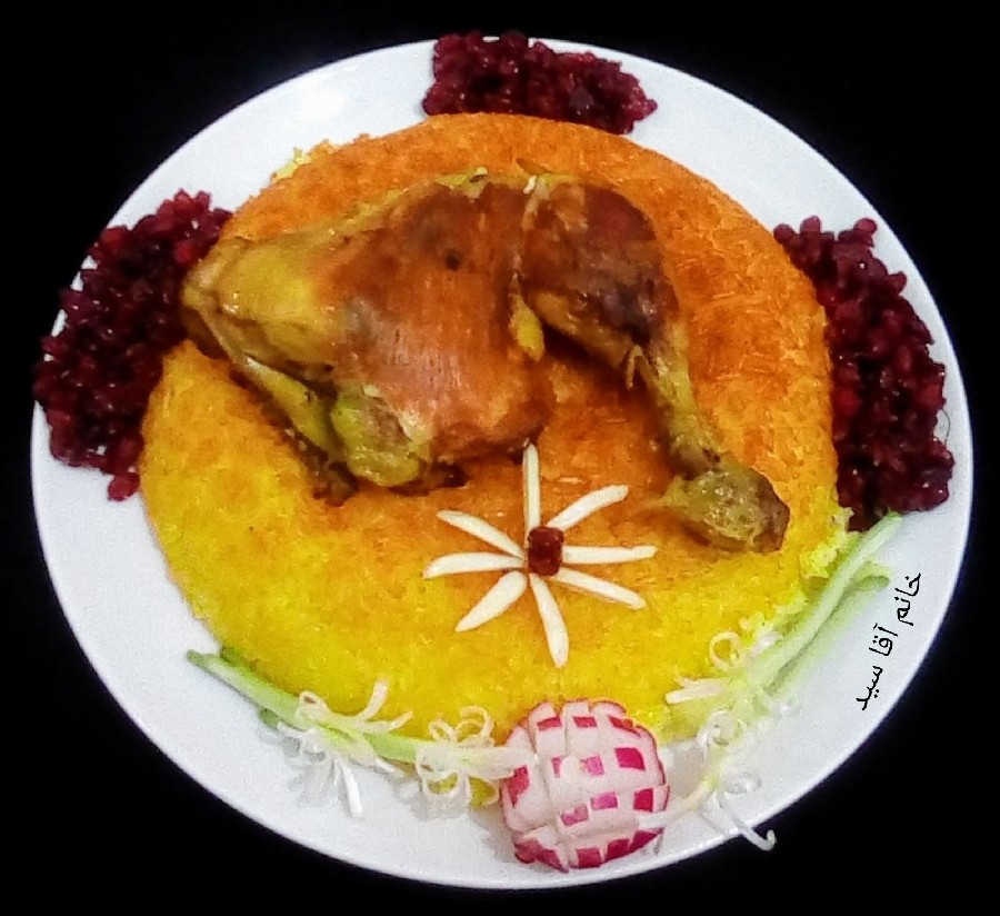 عکس ته چین زعفرانی با مرغ جدا