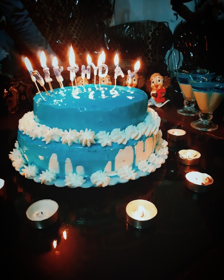 کیک تولد آبجی 
بفرما