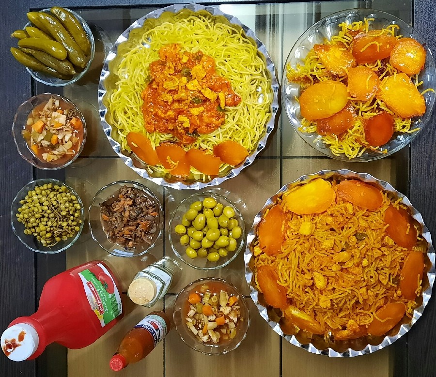عکس ماکارونی ساده و مجلسی ورق بزنید لطفا